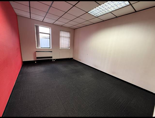 377M² OFFICE TO LET IN ROSEBANK